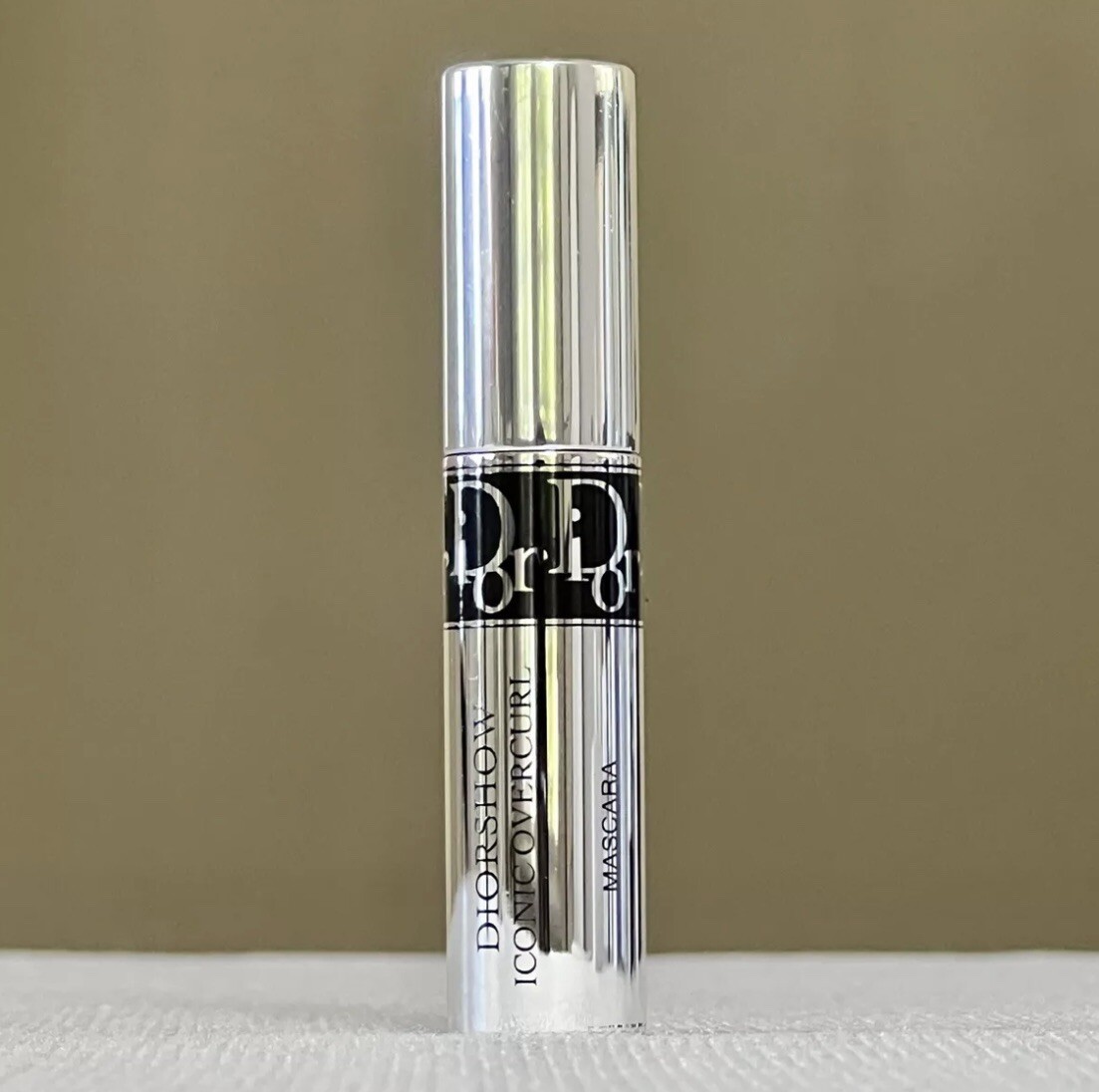 4PC Dior gift set (pouch + lipstick/full size+mascara+ lip gloss