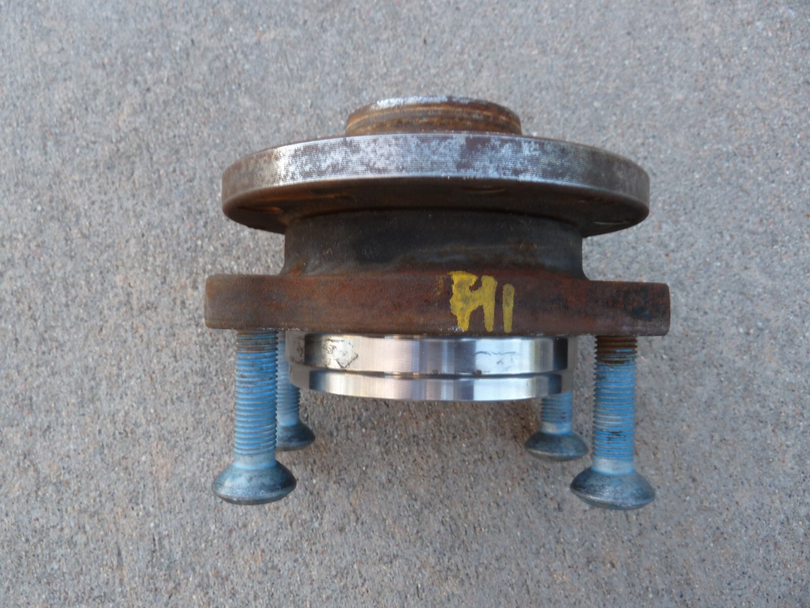 FRONT REAR WHEEL BEARING ASSEMBLY FOR BENTLEY CONTINENTAL GT GTC FLYING SPUR