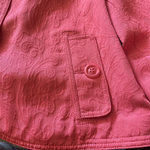 LAURA ASHLEY Cute Coral Crop Jacket Sz M Pockets Floral Texture 3/4 Sleeve NEW - Picture 6 of 9