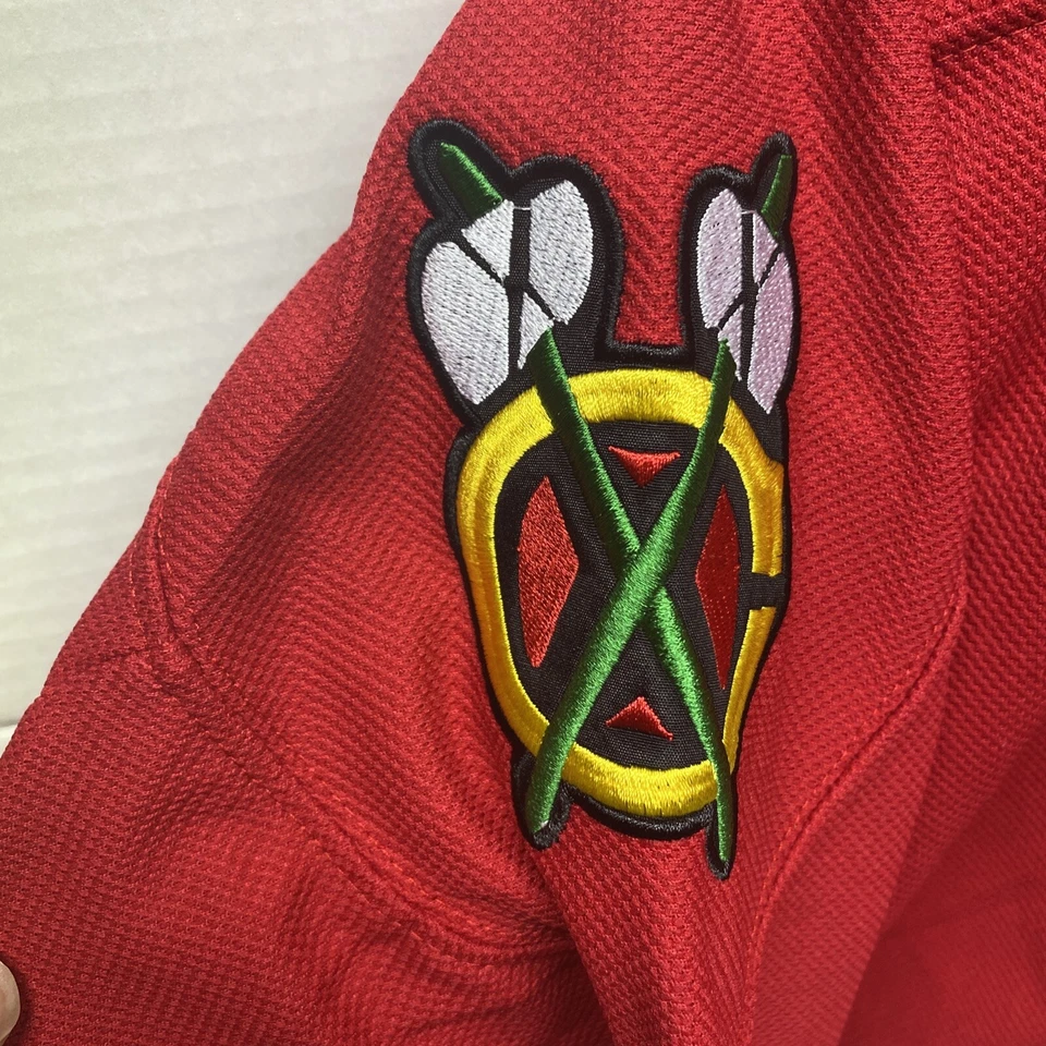 Chicago Blackhawks CCM Vintage rojo talla 52 Patrick Kane 88 Foto 3 de 4
