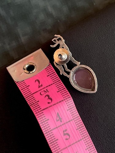 Deer Shape Oxidized Stud Earring - Picture 2 of 3