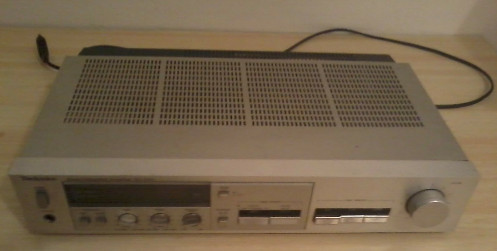 Amplificateur Hi-Fi Vintage Technics SU-Z55 Avec Carton Notice Garantie 1986