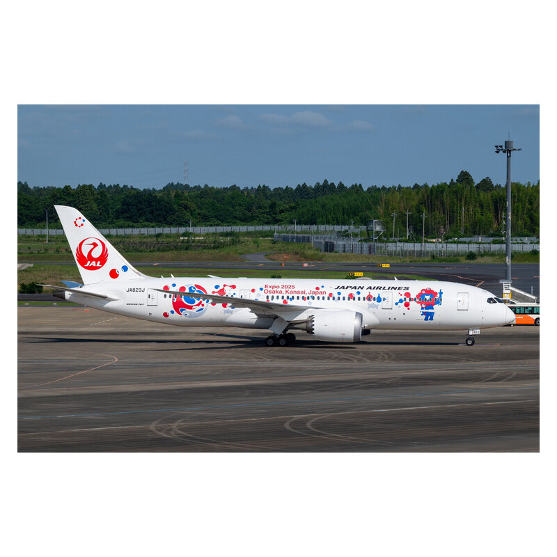 1:400 Phoenix Japan Airlines BOEING 787-8 Passenger Plane Diecast