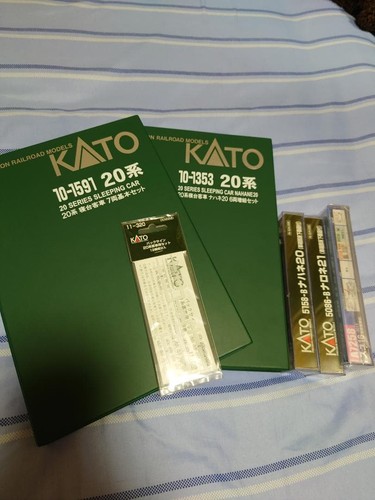 KATO 20 Series Pasajero y MICRO ACE Suyu 890736 | Condition: Used