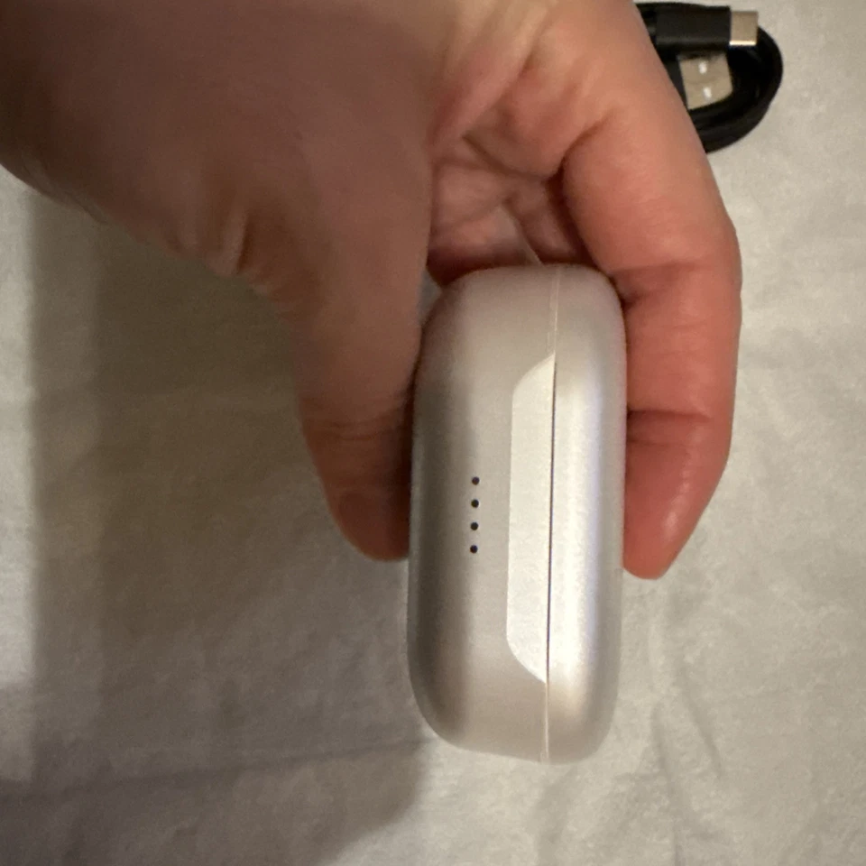 Auriculares inalámbricos iFrogz Airtime Pro 2 SE con estuche de carga Foto 4 de 4