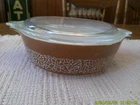 VINTAGE PYREX WOODLAND SMALL COVERED BAKING DISH-CASSEROLE-500 ML-NR MINT