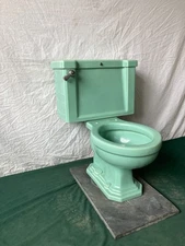 Antique Jadeite Ming Green Toilet Round Bowl Standard Compact Old Vtg 407-25E