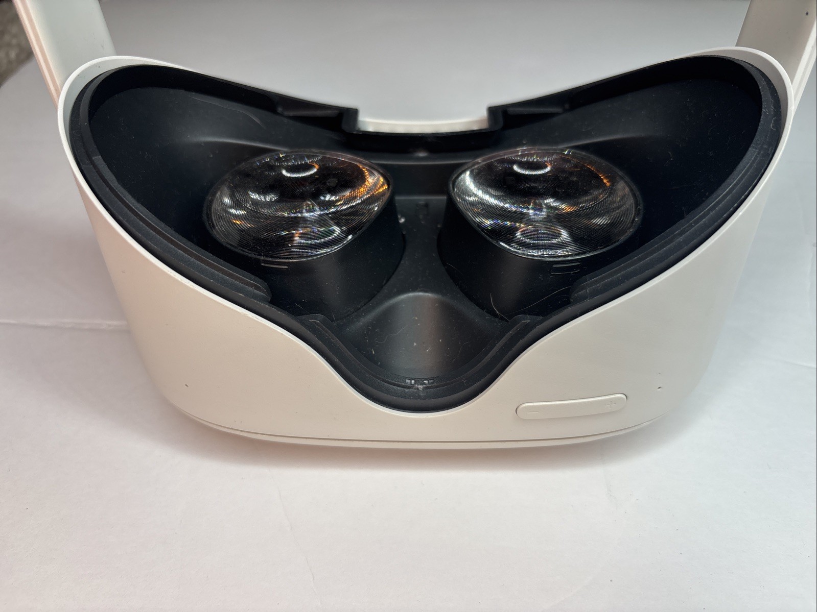 Meta Oculus Quest 2 VR Headset Only 128GB  - FOR PARTS - Sunspot