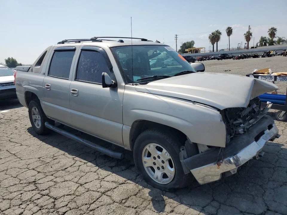 Conjunto de eixo traseiro usado serve para trás: 2005 Chevrolet Avalanche 1500 4x2 3.42 eixo r - Imagem 4 de 4
