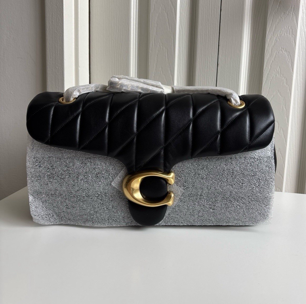 Coach ロゴ柄 ボディバッグ ブラック COACH（コーチ） ボディバッグ バッグ レザー ブラック メンズ c5393