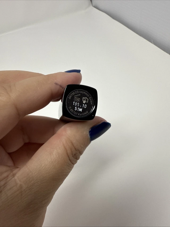 Lápiz labial Art Deco ~ 51M 185,10 ~ No estoy seguro de qué número es el color ARTDECO Foto 2 de 3