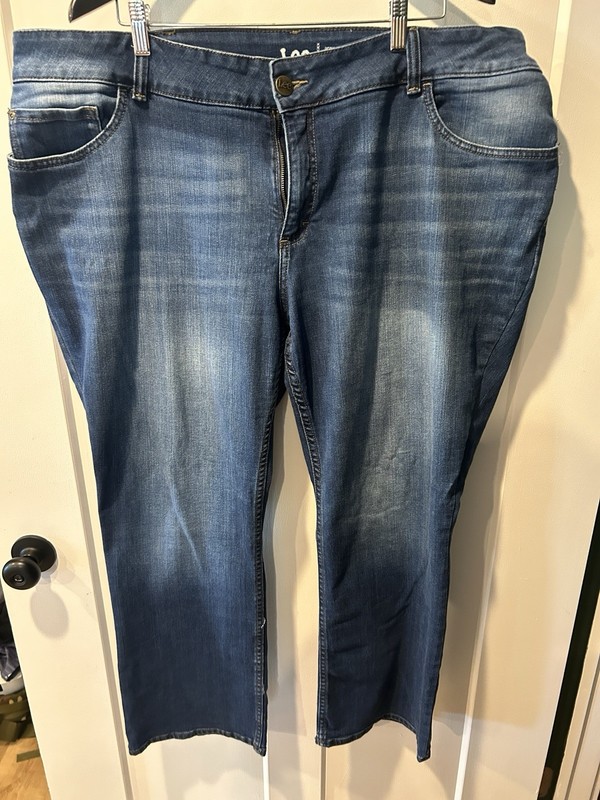 Lee Boot Cut Jeans Womens 22W Blue Mid Rise Regular Fit Denim Pants