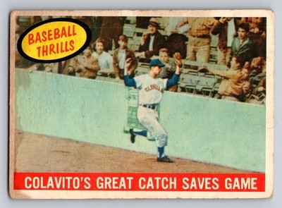 1959 Topps #462 Rocky Colavito ''Colavito's Great Catch Saves Game''