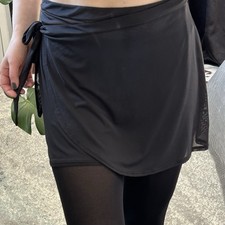 Wild Fable Black Lightweight Semi-Sheer Tie Waist Skirt Beach Cover-Up Size M