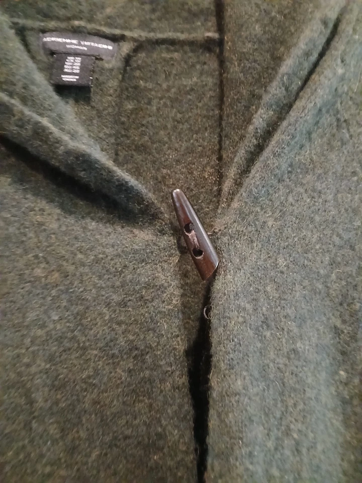 Chal de lana Adrienne Vittadini, Yak Forrest bolsillos verdes 1X Foto 3 de 4