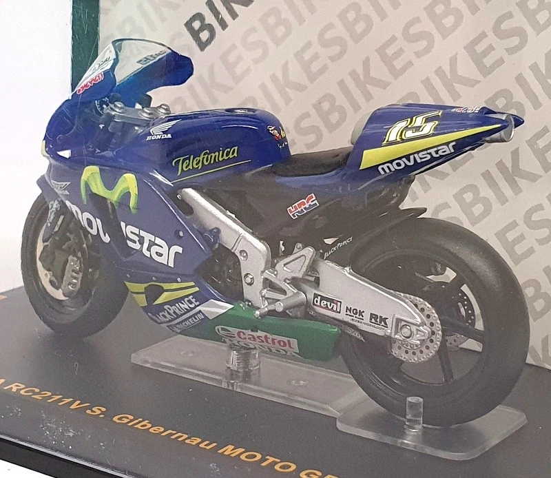 Ixo 1/24 Scale RAB098 - Honda RC211V Motorbike #15 Moto GP 2005 S. Gibernau - Image 2 of 4