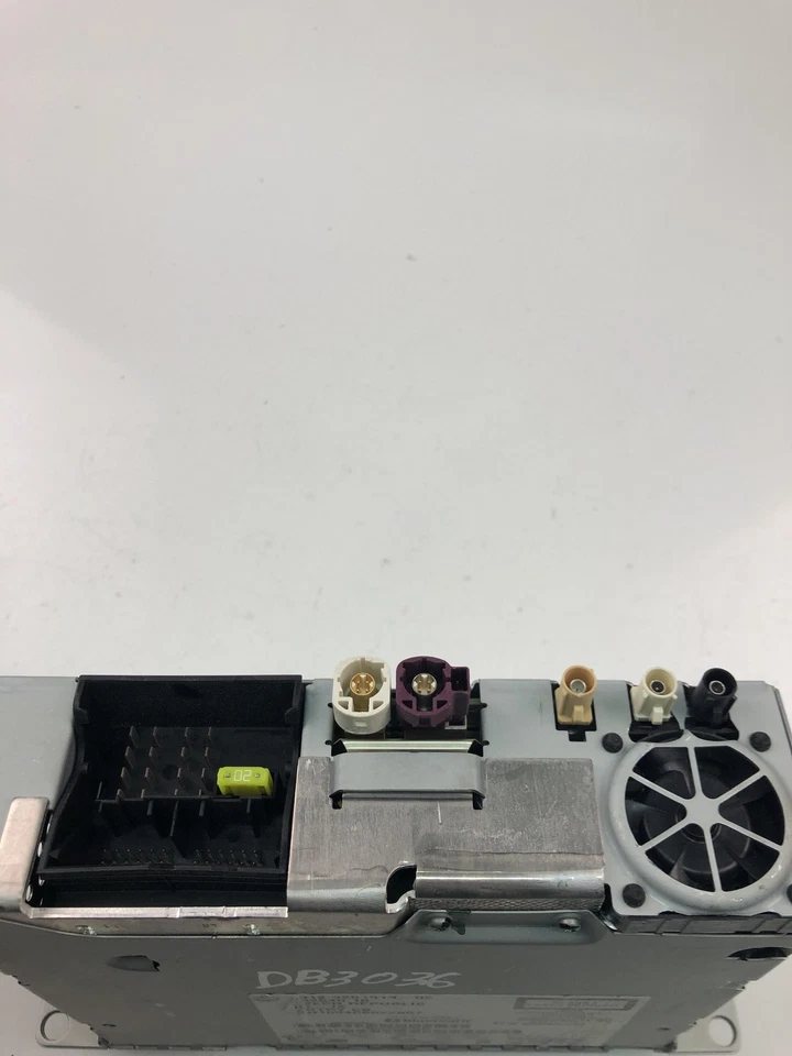 BMW 1 F20 Musik-Player ohne GPS 9281913 27793492 [NO CODE] - Bild 3 von 4