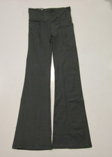 GapFit Active Womens Flare Leggings Pockets Green NWT Size XS X-Small