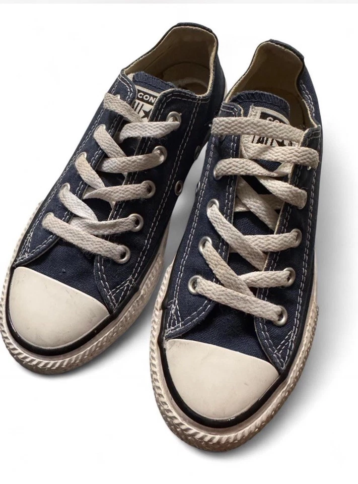 Zapatos de caña baja Converse Chuck Taylor All Star azul marino jóvenes niños 13 Foto 2 de 4