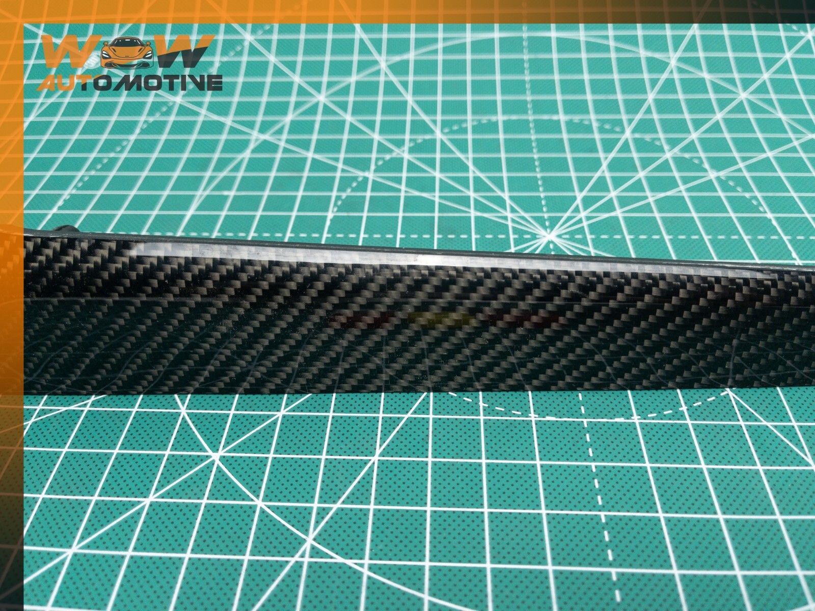 Maserati Ghibli 2018-2021 Front Left Door panel molding