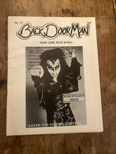Kiss: KROQ Back Door Man magazine #10-1977-w/Sticker - Imagen 1 de 4