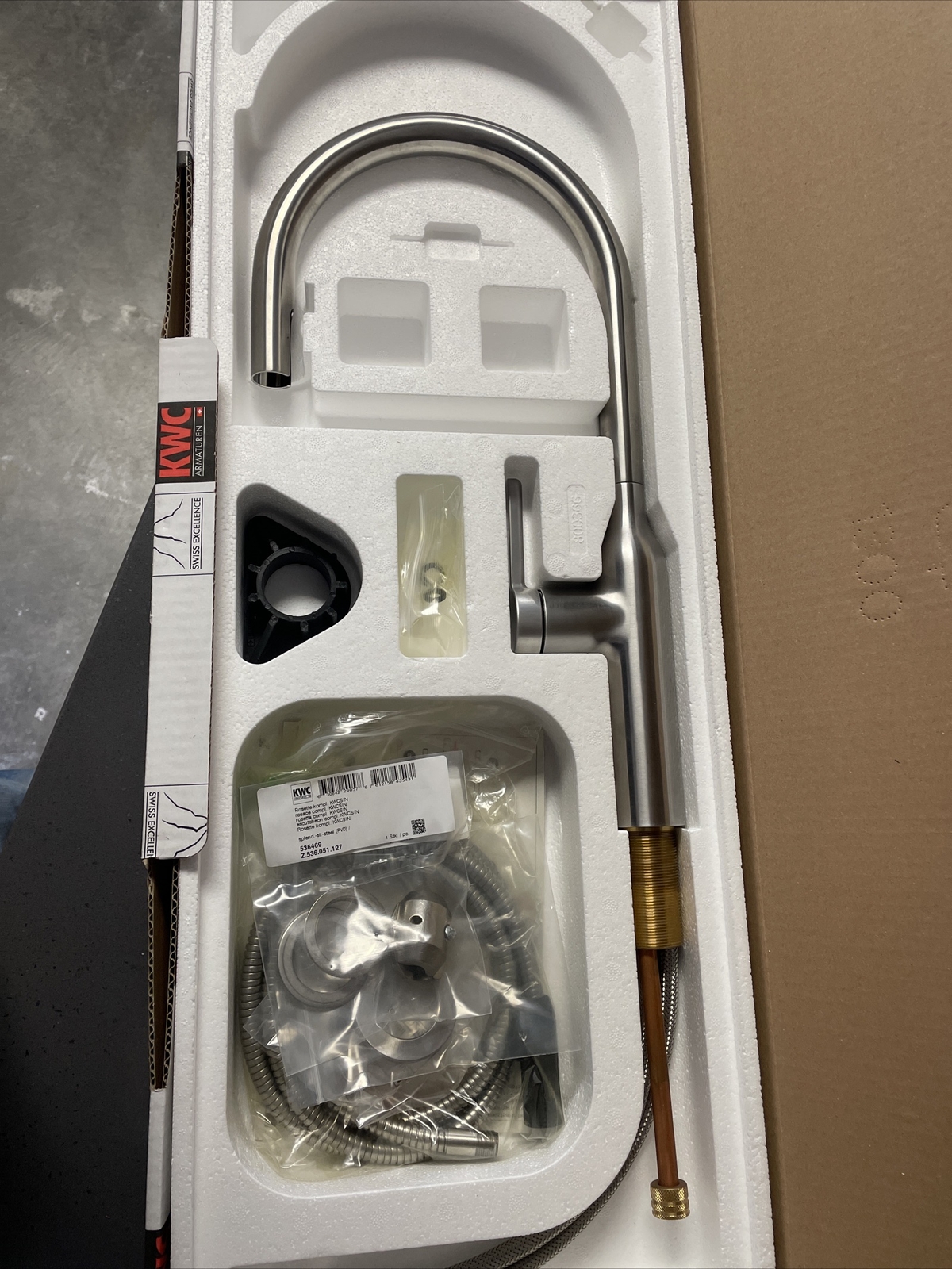 KWC Faucet 10261102127 SIN Pull Down Kitchen Faucet, Splend Stainless Steel