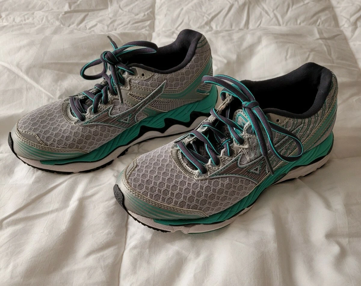 Mizuno wave hotsell paradox 6