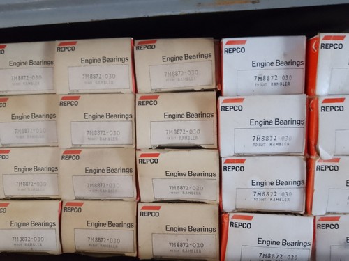 AMC/RAMBLER 1975/80 PACER 232/258 6 Cyl,304 V8 P/No 8125281 LOWER BALLJOINTs. - Picture 15 of 24