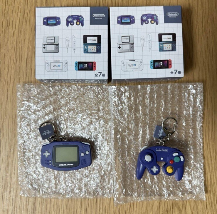 Nintendo museum 限定 キーホルダー 2種　セット Nintendo Museum Kyoto Game hardware keychain collection