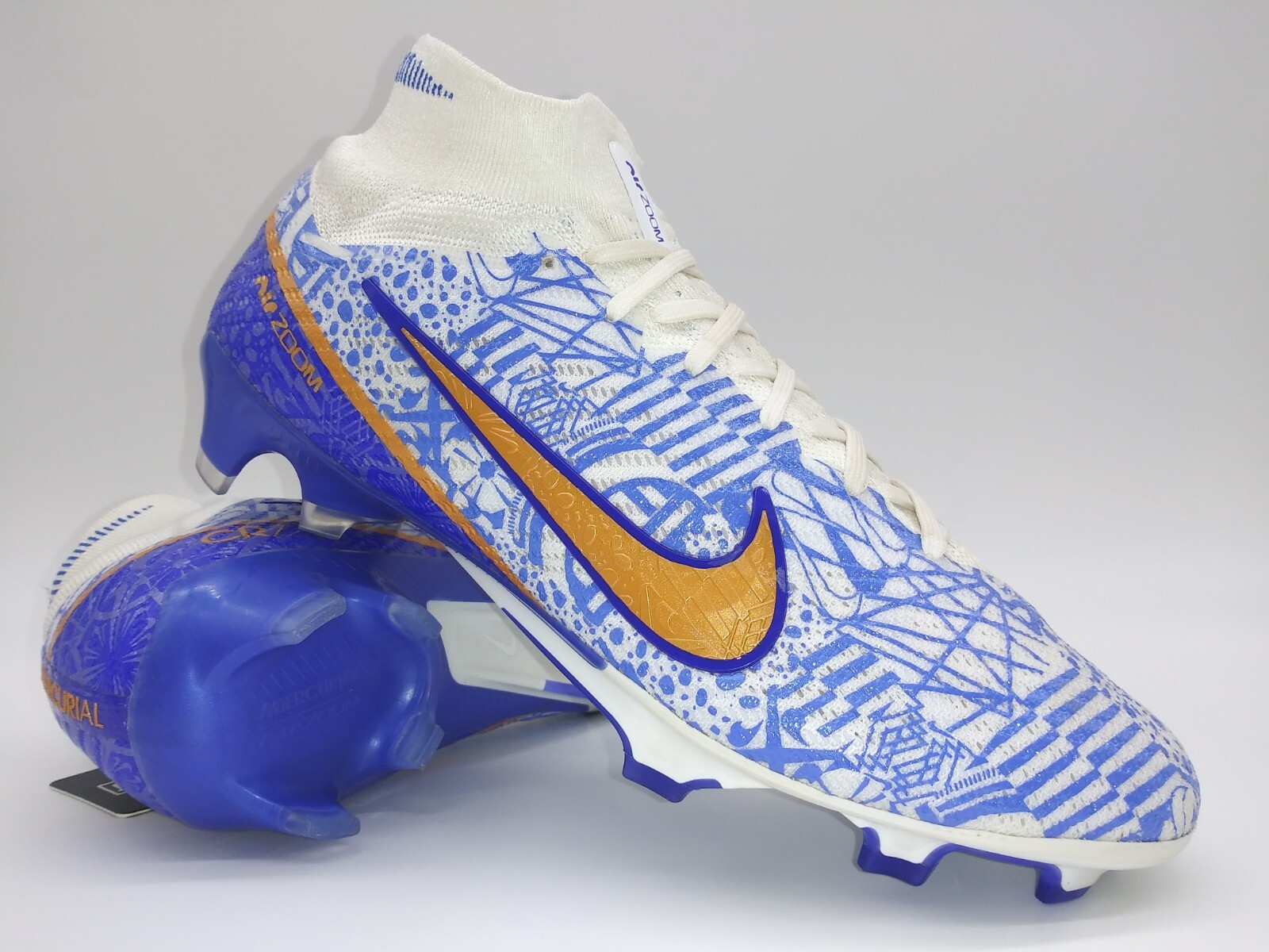 nike white and blue soccer cleats