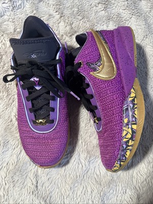 シューズ(男性用) Nike LeBron20 \"Pink Diamond\" EP 30cm LeBron 20 Basketball Shoes. Nike.com