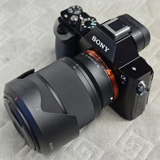 Sony Alpha A7 24.3MP Mirrorless Full Frame Digital Camera w/28-70mm lens Black