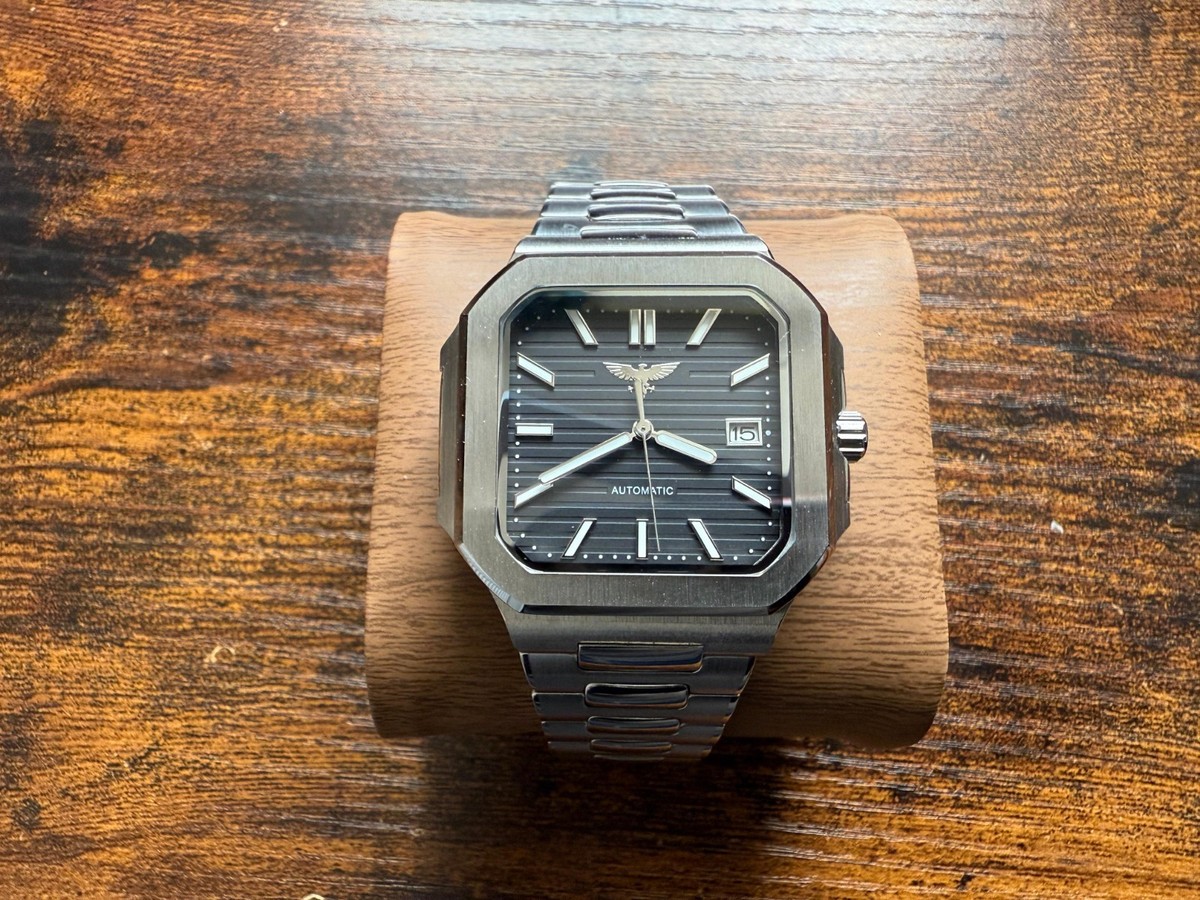 Square case Mod watch Powered By Seiko nh35 Automatic