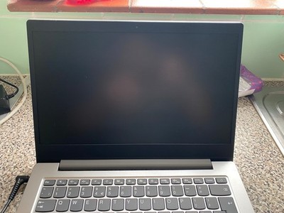 LENOVO IDEAPAD 1 14ADA05 14'' HD LAPTOP AMD SILBER 3050E DEFEKT ERSATZTEILE LESEN