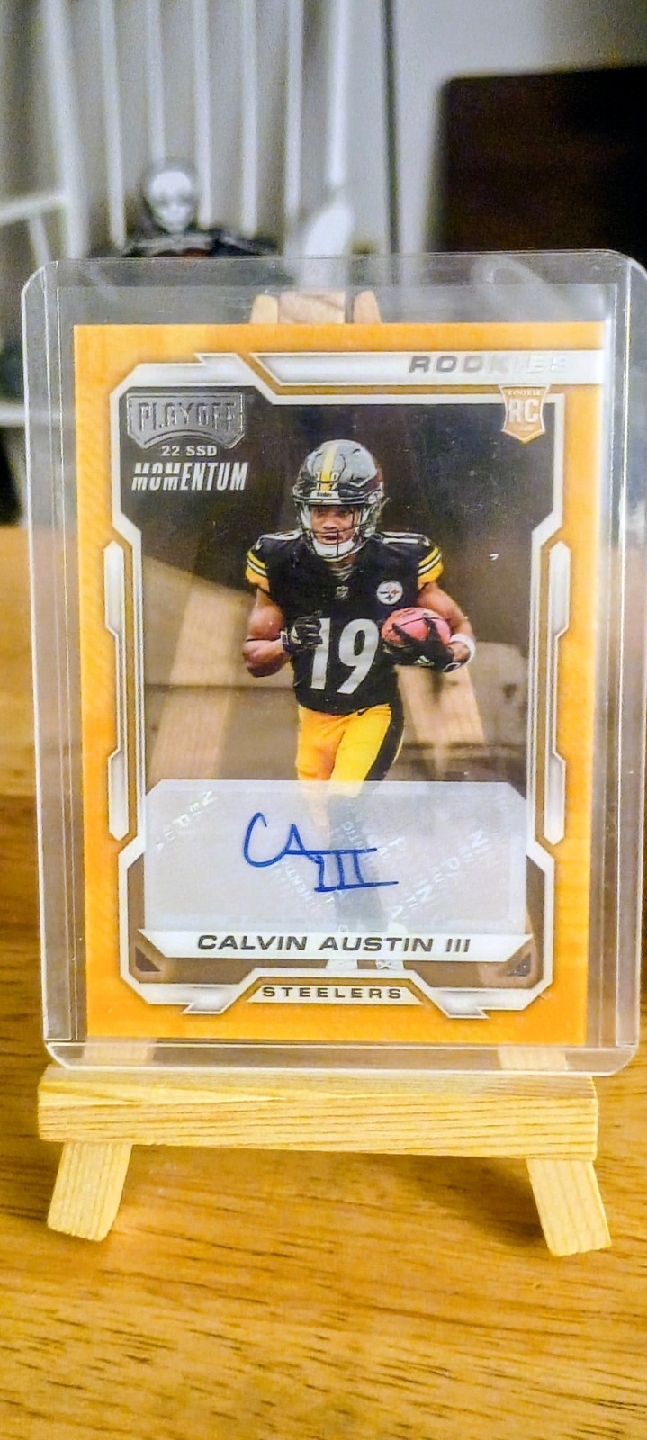 2022 Panini Chronicles Playoff Momentum Calvin Austin III RC Auto Steelers