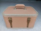 Lady Baltimore Train/Cosmetic  Hardcase w/ Mirror Peach Beige — photo 3