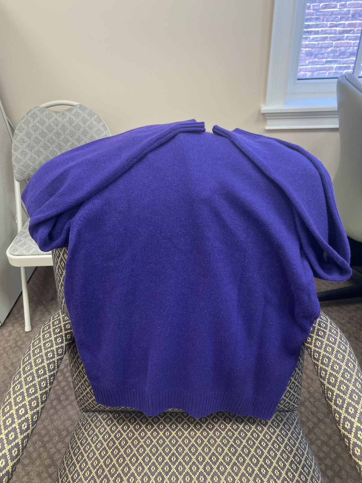 Mens cashmere sweater, Medium, J McLaughlin, purp… - image 2