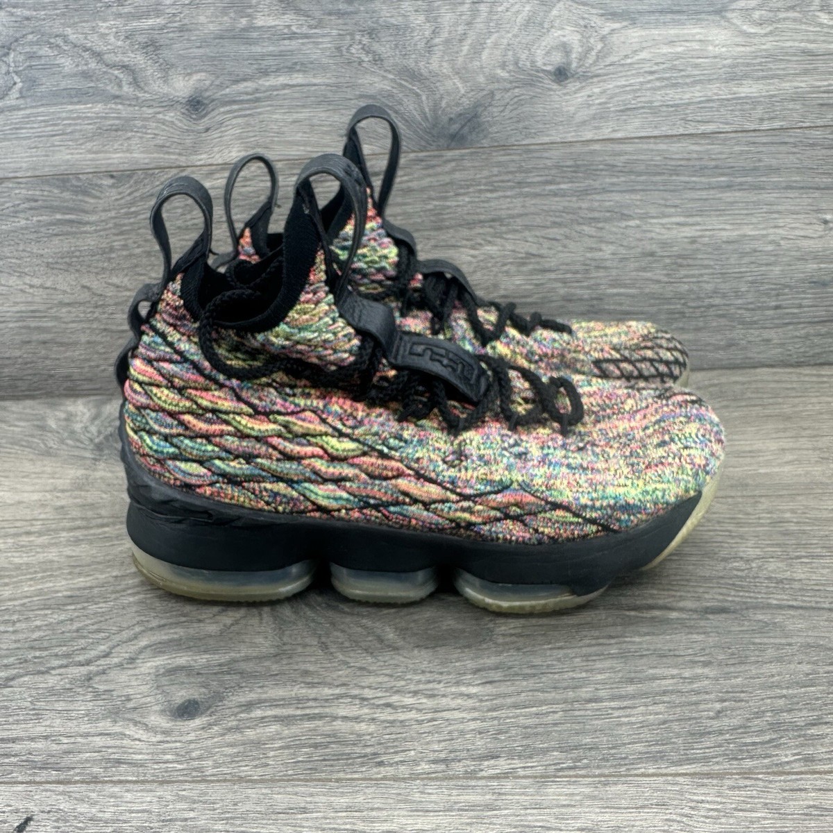 Nike Lebron XV 15 Basketball Shoes Size 4.5 Y Colorful