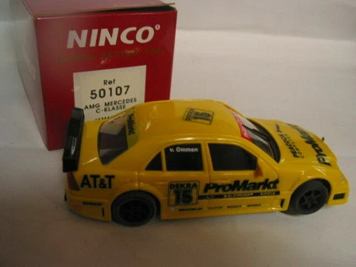 Mercedes-Benz Analogue Scalextric & Slot Cars