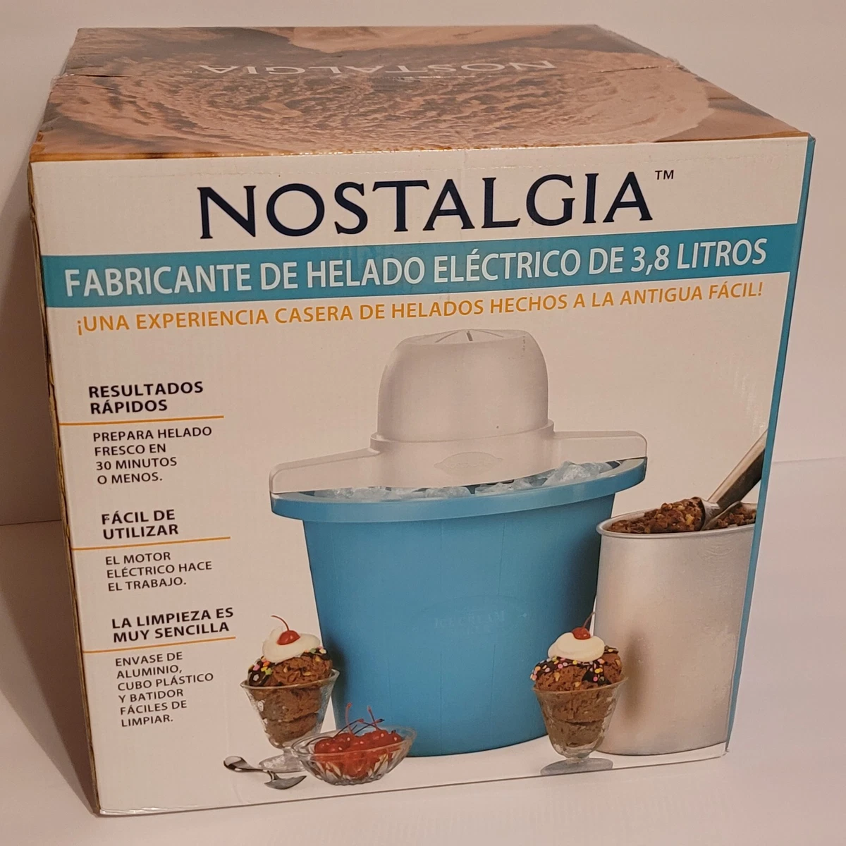 Nostalgia 4 Quart Electric Old Fashioned Ice Cream Maker Brand New