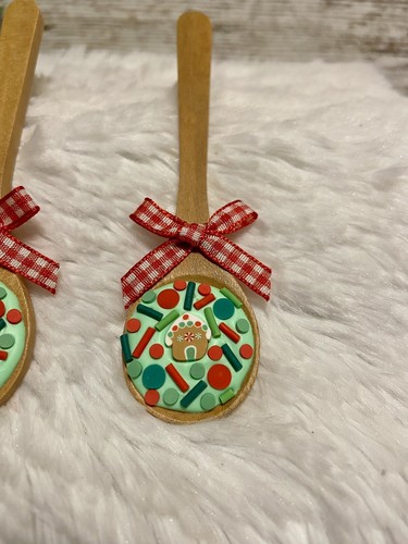 GINGERBREAD Themed Wooden Spoons Tiered Tray Decoration Holiday Decor CHRISTMAS - Picture 3 of 6