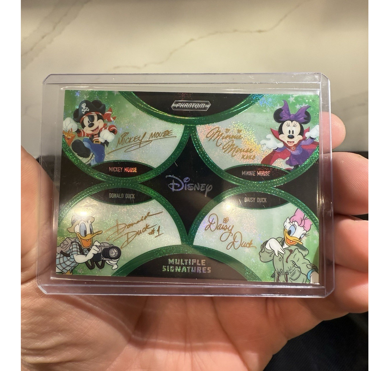 KAKAWOW PHANTOM 2025 Green Mickey Minnie Daisy Donald /20