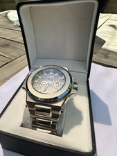 Invicta Akula men s (34730) men s quartz watc...