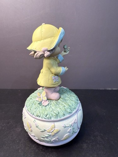 Precious Moments Girl In Raincoat Musical Figurine “You Are My Sunshine” - Picture 2 of 7