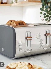 Swan 4 Slice Nordic Toaster 1500W Soft Touch Housing Stainless Steel Matt Finish