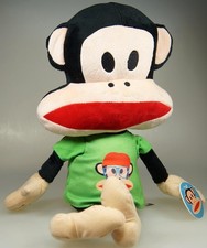 Paul Frank Plüschfigur Julius ca. 36 cm sitzend, mit grünem Shirt / Affe