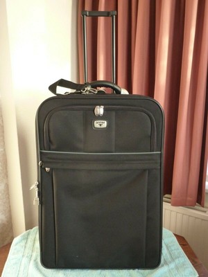 tumi 0220211d2u