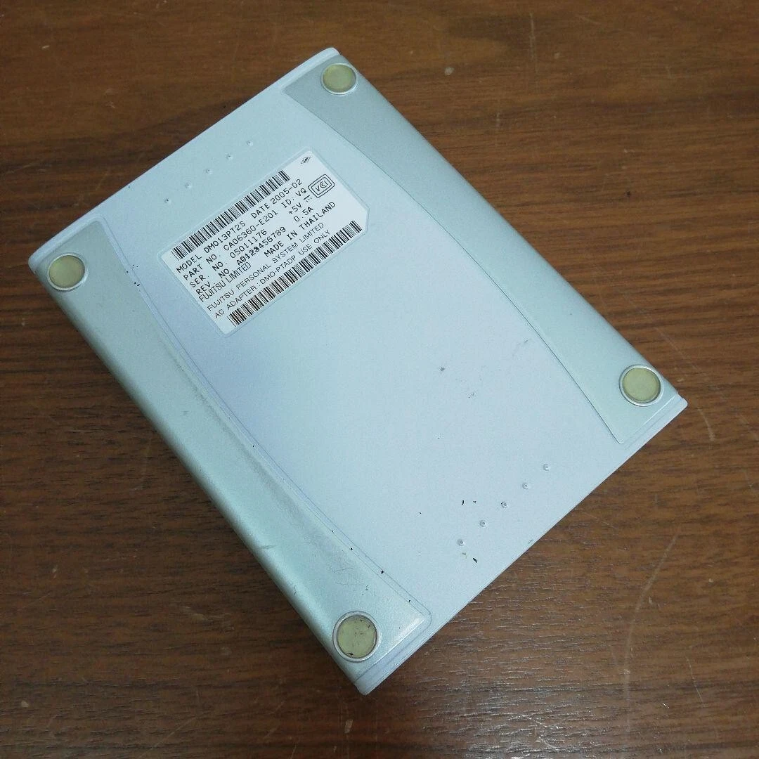 Fujitsu DynaMO 1300U2 Pocket 1.3GB MO Disk Drive Body Only From