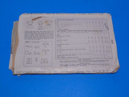 VTG 1940s Simplicity Sewing Pattern 2529 Toddler Girls Dress & Panties Size 3 - Picture 2 of 3