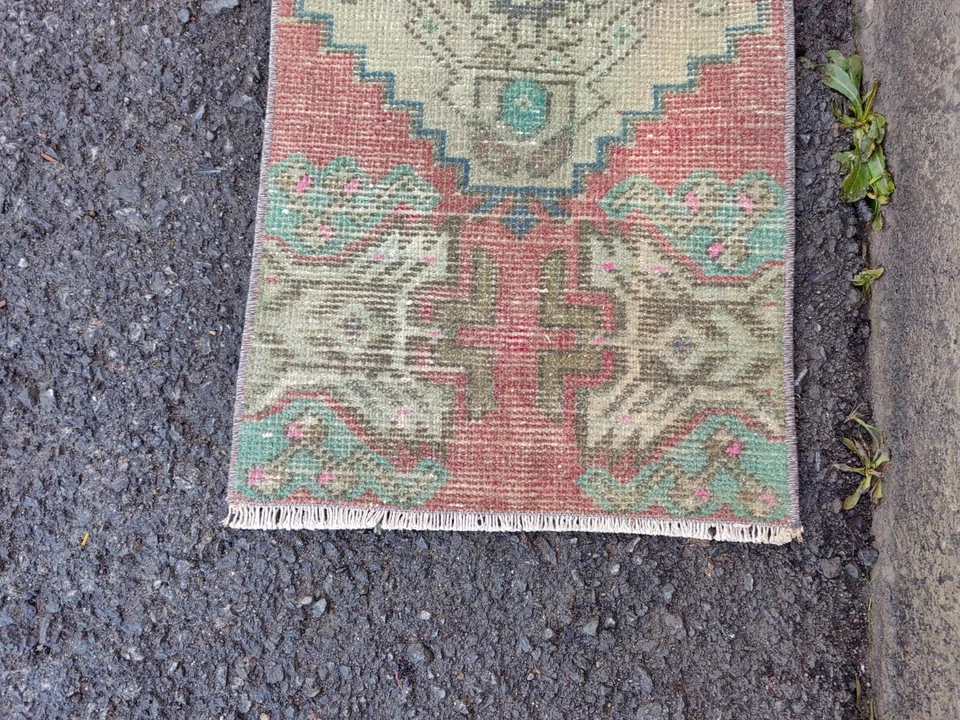 Alfombra de corredor antigua, alfombra de escalera, kilim turco vintage pequeño, alfombra hecha a mano corredor Foto 3 de 4